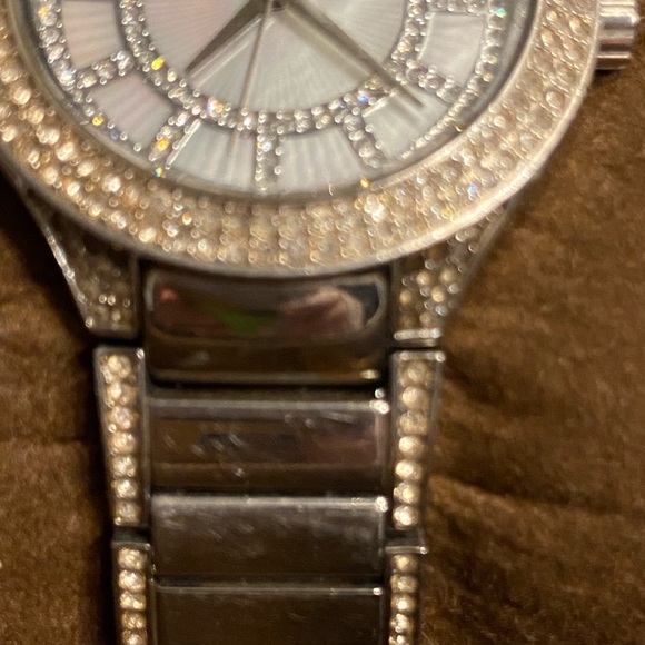 Michael Kors original ladies watch - Picture 3 of 4
